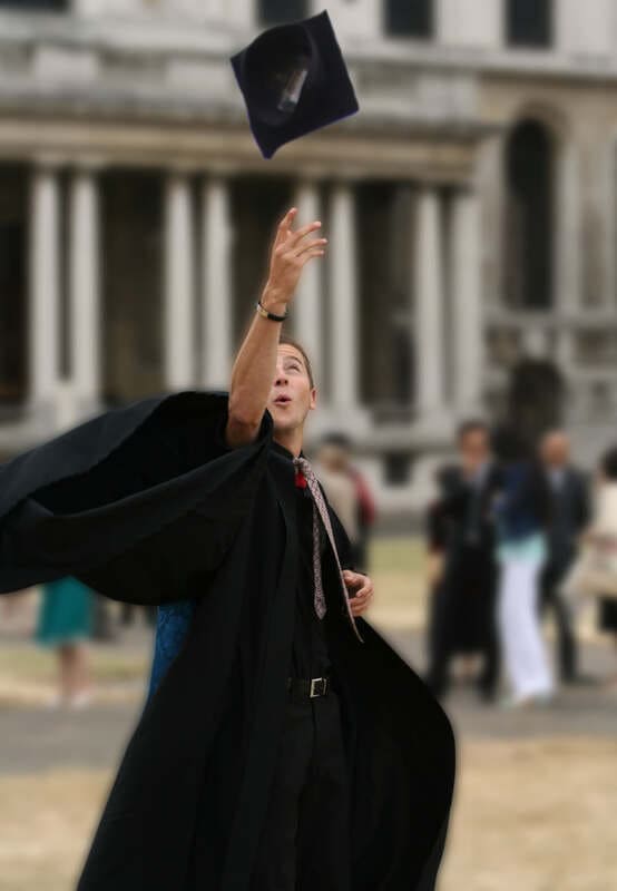 Абитуриентският бал – Традиции, Емоции и Подаръци за Специалния Ден