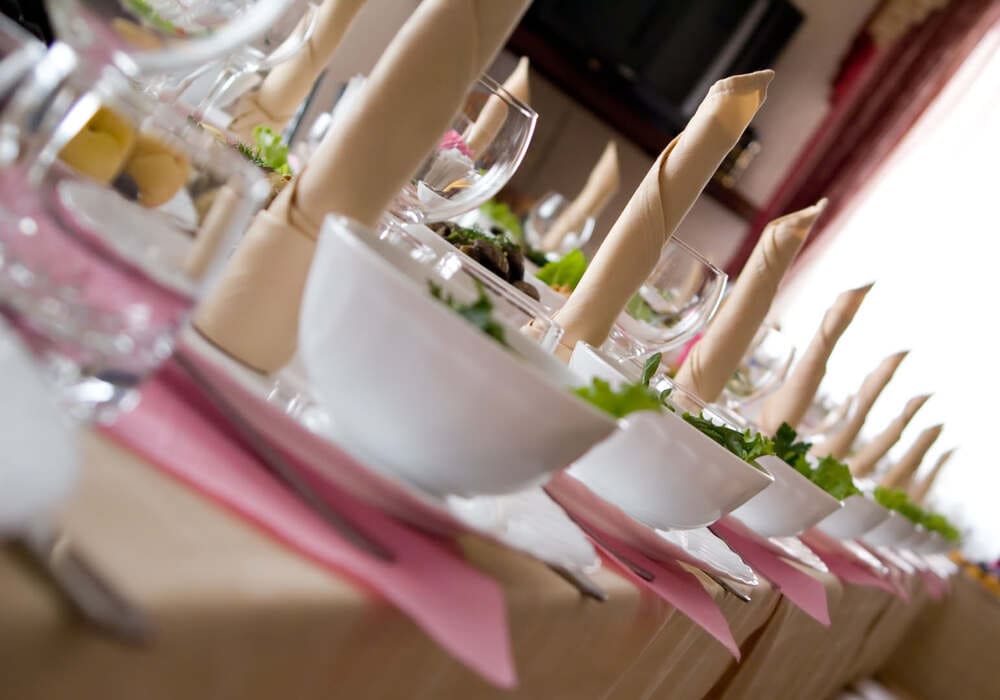 Сватбена маса украса